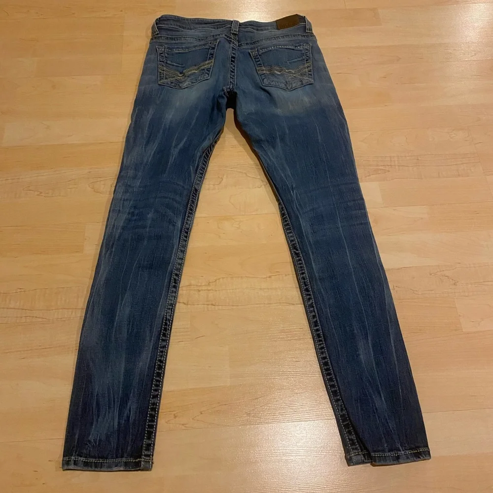BKE Stella Skinny Jeans 27R Medium Wash Stretch Low Rise - Picture 2 of 8